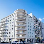 Luzeiros Suites